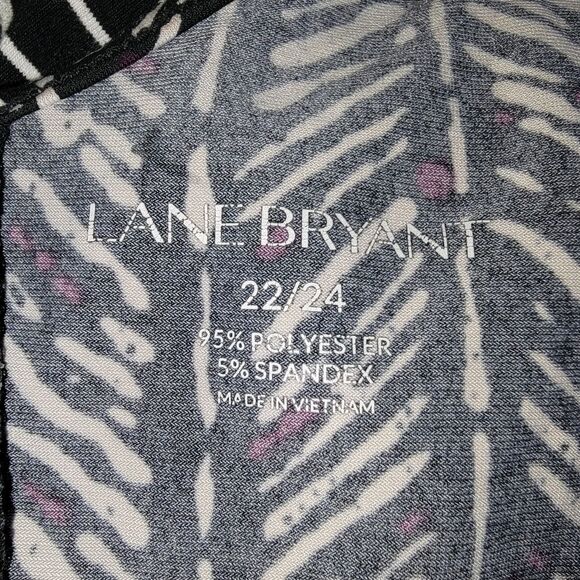 Lane Bryant cold shoulder asymmetric hem Tunic too size 22/24 - Picture 5 of 5